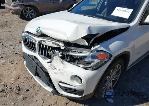 2016 BMW X1 xDrive28I z USA, uszkodzony, nr VIN WBXHT3Z30G4A51466